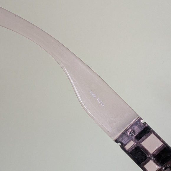 Stylish Pink Sunglasses - Picture 10 of 10